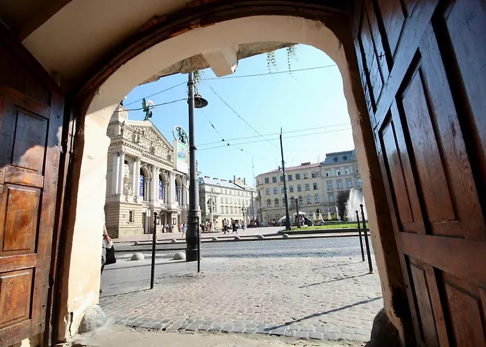 Romantic Lux Vivaldi Suite Svobode Avenue 39